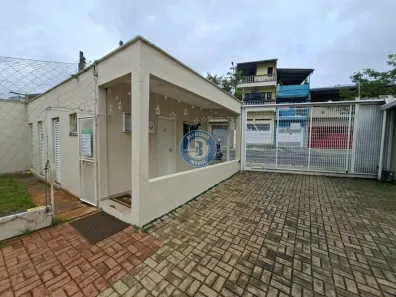 Casa com 2 Quartos à venda, 50m² no Parque Maria Helena, São Paulo