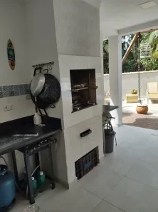 Sobrado com 4 Quartos à venda, 250m² no Guaratuba, Bertioga
