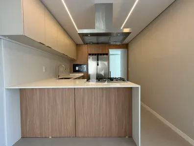 Apartamento com 3 Quartos à venda, 104m² no Centro, Florianópolis