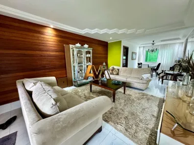 Casa de Condomínio com 3 Quartos à venda, 250m² no Piatã, Salvador