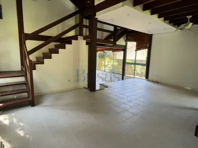Casa de Condomínio com 4 Quartos à venda, 200m² no Camburi, São Sebastião