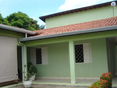 Casa com 3 Quartos à venda, 221m² no Areão, Cuiabá