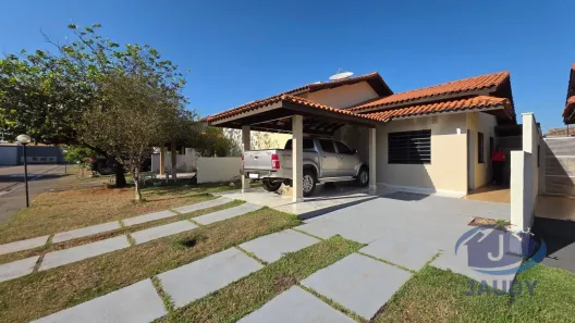 Casa de Condomínio com 3 Quartos à venda, 280m² no Petrópolis, Várzea Grande