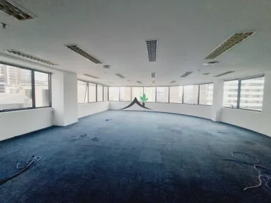 Sala Comercial com 3 Quartos para alugar, 223m² no Cidade Monções, São Paulo