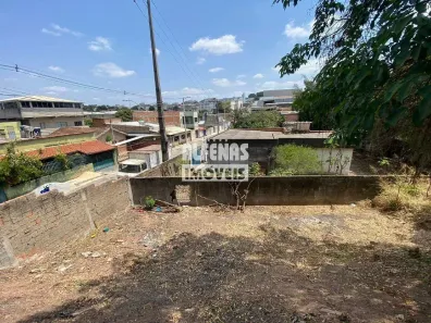 Lote/Terreno à venda, 825m² no Santa Terezinha, Contagem