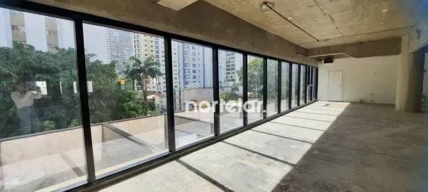 Prédio Comercial para alugar, 883m² no Pinheiros, São Paulo