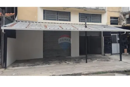 Ponto Comercial para alugar, 35m² no Democrata, Juiz de Fora