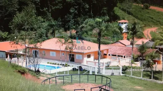 com 4 Quartos à venda, 1m² no Centro, Lagoinha