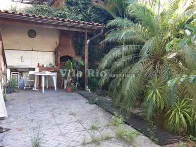 Casa com 3 Quartos à venda, 107m² no Irajá, Rio de Janeiro