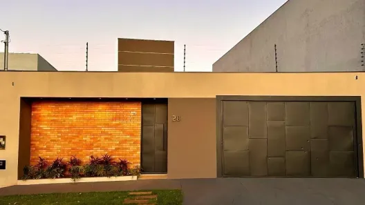 Casa com 2 Quartos à venda, 169m² no Loteamento Costa Verde, Campo Grande