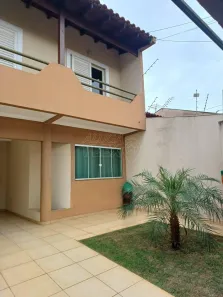 Sobrado com 3 Quartos à venda, 188m² no Jardim Continental, Londrina