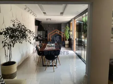 Casa de Condomínio com 4 Quartos à venda, 210m² no Chácaras Saudáveis e Encantadoras, Jundiaí