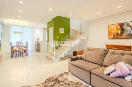 Casa com 3 Quartos à venda, 227m² no Espírito Santo, Porto Alegre
