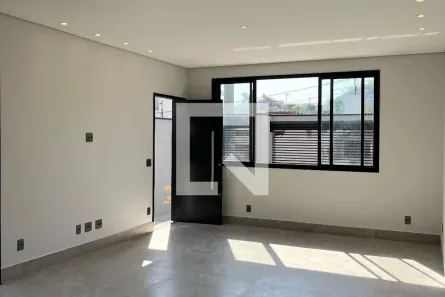 Casa com 3 Quartos à venda, 150m² no Villas do Jaguari, Santana de Parnaíba