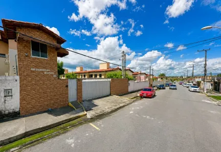 Apartamento com 2 Quartos à venda, 45m² no Itaperi, Fortaleza