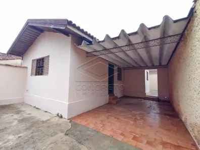 Casa com 2 Quartos para alugar, 130m² no Jardim Redentor, Bauru