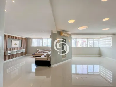 Apartamento com 3 Quartos à venda, 194m² no Centro, Cascavel