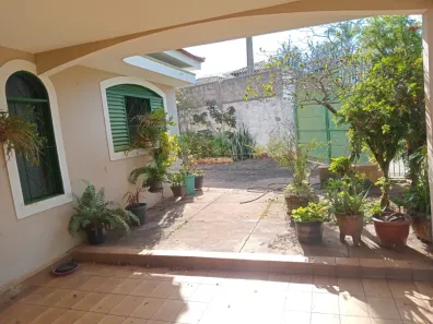 Imóvel Comercial com 2 Quartos à venda, 154m² no Jardim Bandeirantes, São Carlos