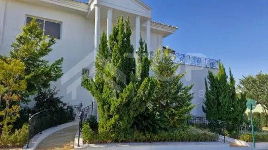 Casa de Condomínio com 4 Quartos para alugar, 580m² no Parque Faber Castell II, São Carlos