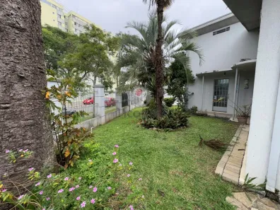 Ponto Comercial com 3 Quartos à venda, 300m² no Portão, Curitiba