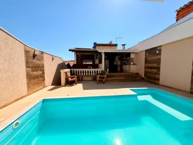 Casa com 3 Quartos à venda, 330m² no Vila M Genoveva, Jundiaí