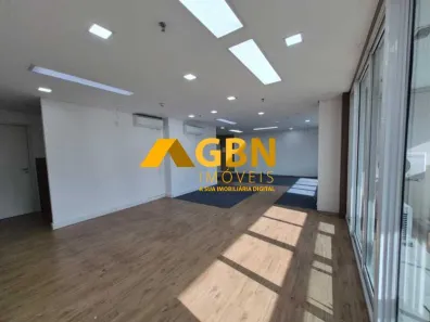 Sala Comercial para alugar, 70m² no Vila Andrade, São Paulo