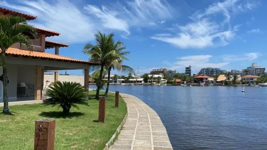 Casa de Condomínio com 5 Quartos à venda, 470m² no São Bento, Cabo Frio