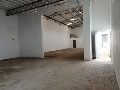 Galpão/Depósito/Armazém para alugar, 251m² no Parque Alves de Lima, São Paulo