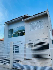 Casa com 3 Quartos à venda, 150m² no Jardim São Francisco, Maringá