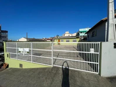 Casa com 2 Quartos para alugar, 50m² no Bela Vista, São José