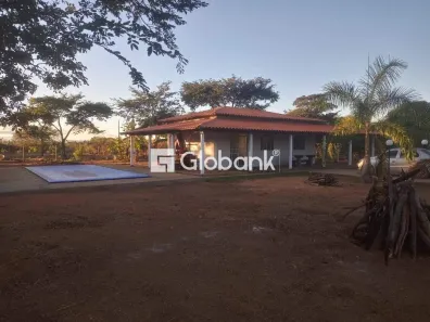 Fazenda/Sítio à venda, 2000m² no Área Rural de Montes Claros, Montes Claros