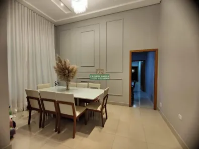 Casa com 3 Quartos à venda, 135m² no Jardim Itália II, Maringá