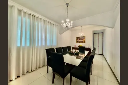 Casa com 5 Quartos à venda, 360m² no Planalto, Belo Horizonte