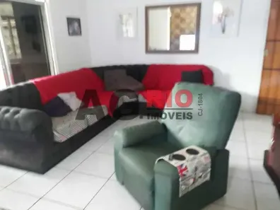Casa com 5 Quartos à venda, 327m² no Taquara, Rio de Janeiro