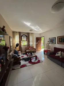 Casa com 3 Quartos à venda, 194m² no Jardim Esperança, Volta Redonda