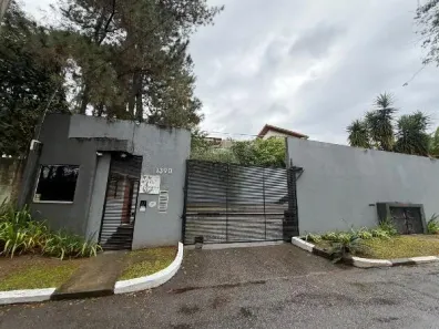 Casa com 3 Quartos à venda, 167m² no Chácara dos Junqueiras, Carapicuíba