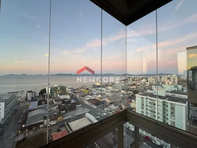 Apartamento com 3 Quartos à venda, 91m² no Barreiros, São José