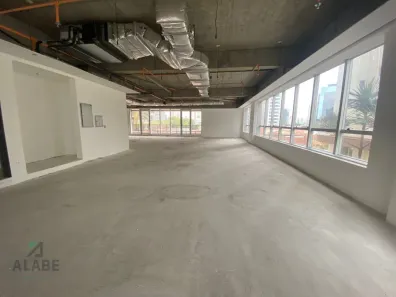 Imóvel Comercial com 10 Quartos para alugar, 2536m² no Vila Gertrudes, São Paulo