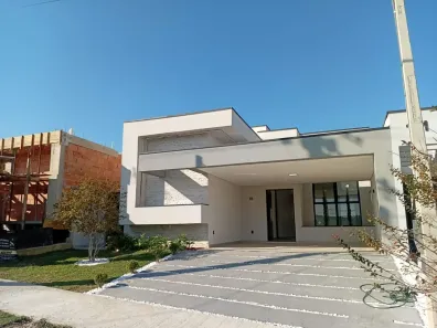 Casa com 3 Quartos à venda, 250m² no Vale dos Cristais, Taubaté