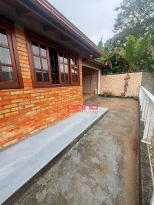 Casa com 2 Quartos para alugar, 60m² no Sertão do Maruim, São José