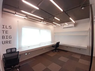 Sala Comercial para alugar, 66m² no Ponta Negra, Manaus