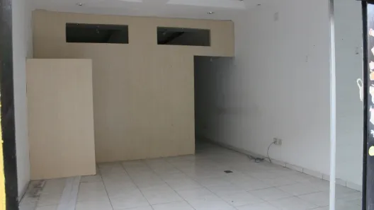 Ponto Comercial para alugar, 200m² no Centro, Jacareí