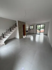 Sobrado com 3 Quartos à venda, 145m² no Vila Romero, São Paulo