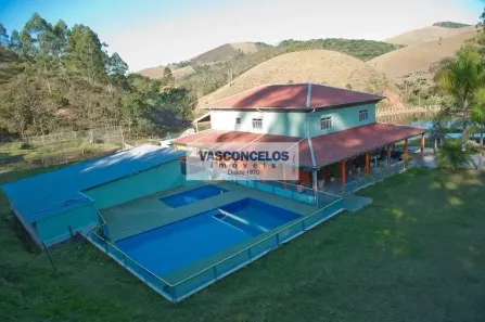 Fazenda/Sítio com 5 Quartos à venda, 800m² no Souzas, Monteiro Lobato
