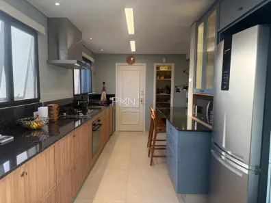 Apartamento com 3 Quartos à venda, 139m² no Cambuí, Campinas