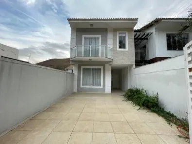 Casa com 3 Quartos à venda, 150m² no Jardim Amália, Volta Redonda