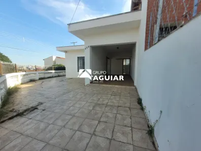 Casa com 3 Quartos à venda, 263m² no Vila Nogueira, Campinas