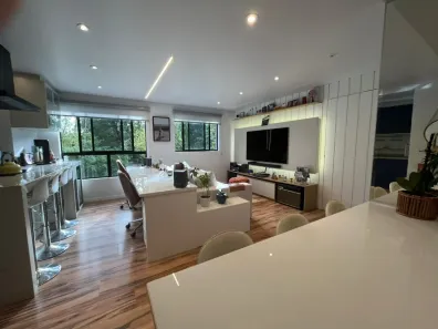 Apartamento com 1 Quarto à venda, 74m² no Santo Inácio, Curitiba