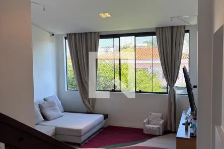 Casa com 2 Quartos à venda, 360m² no Cidade São Francisco, São Paulo