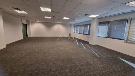 Sala Comercial com 1 Quarto à venda, 114m² no Bairro das Palmeiras, Campinas